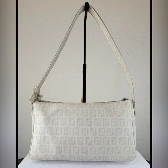 FENDI vintage zucchino pochette